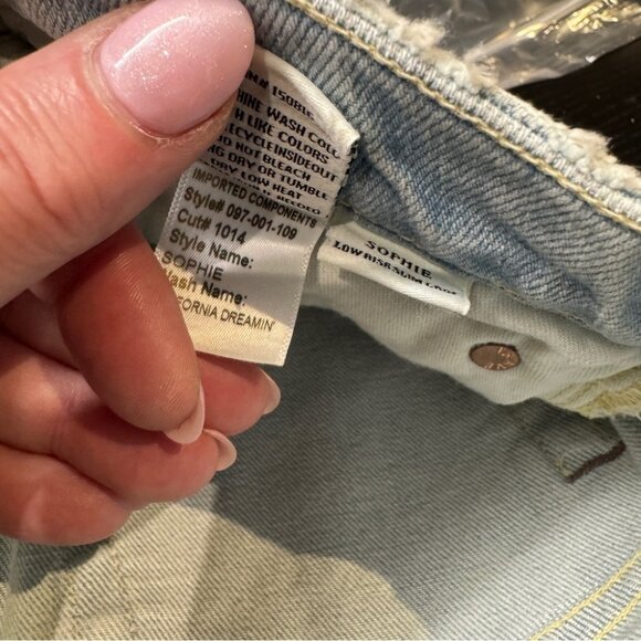 NWT Trave Sophie Low Rise Slim Crop Jeans in California Dreamin light wash - Picture 10 of 10